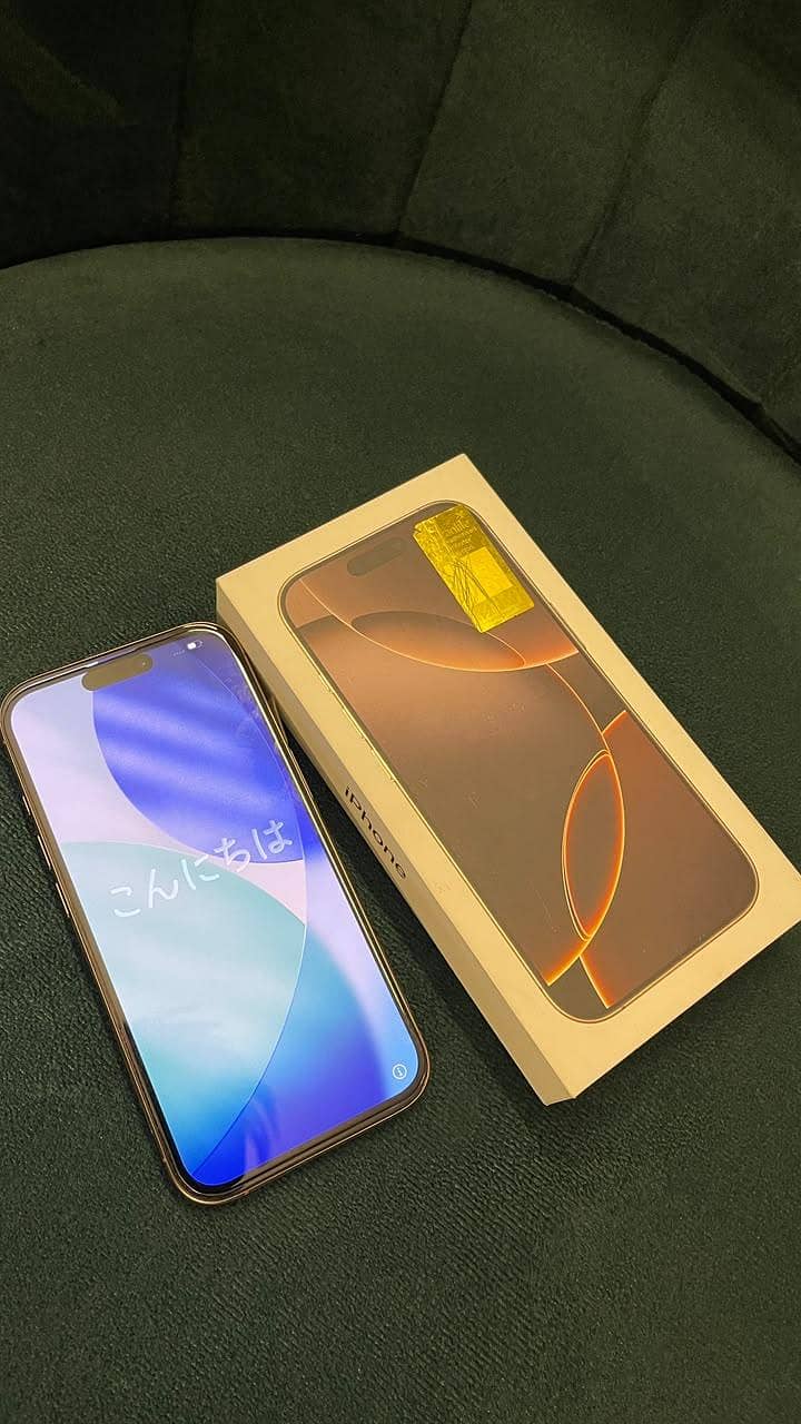 Apple iPhone 16 Pro 0
