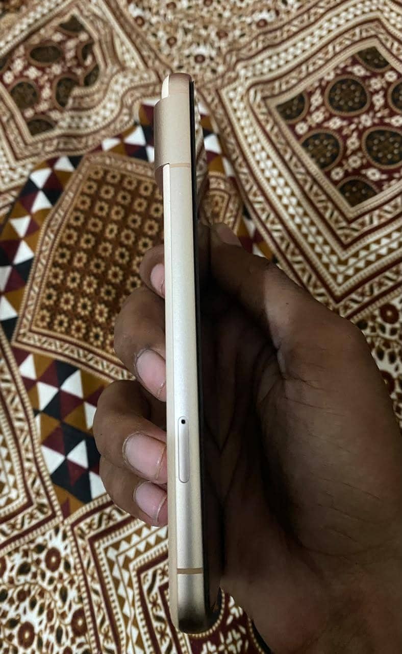 Google Pixel 8 1