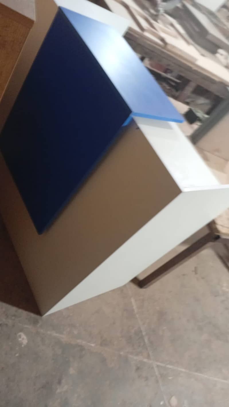 Reception Table | Counter Table 1