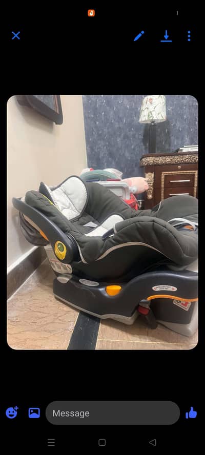 baby Chicco cot