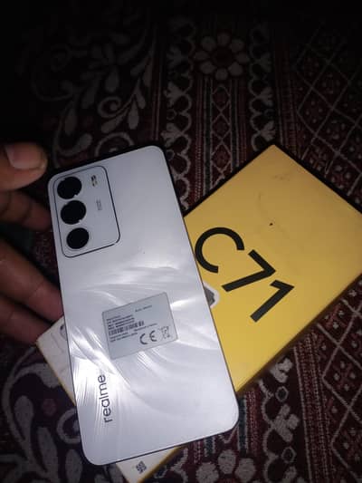 Realme C71
