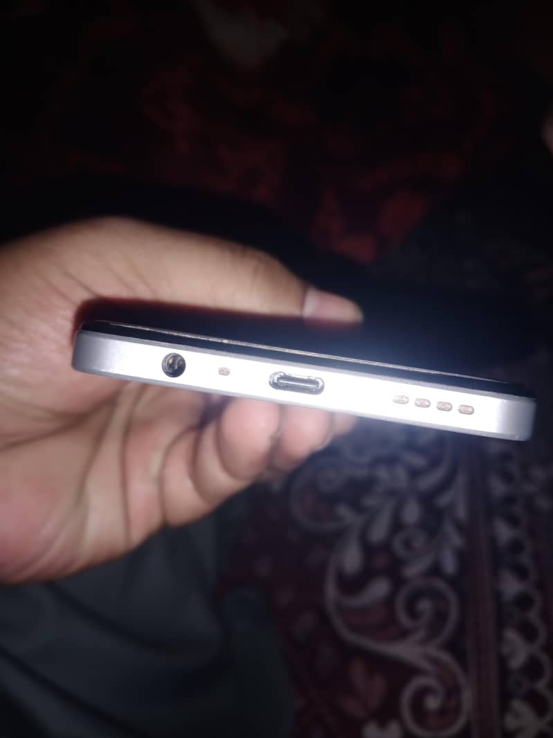 Realme C71 5