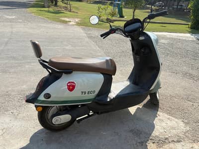 T9 eco perfect electric scooty for daily use
