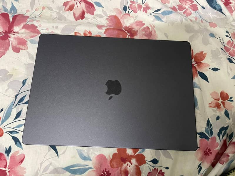 Mackbook M4 pro 1