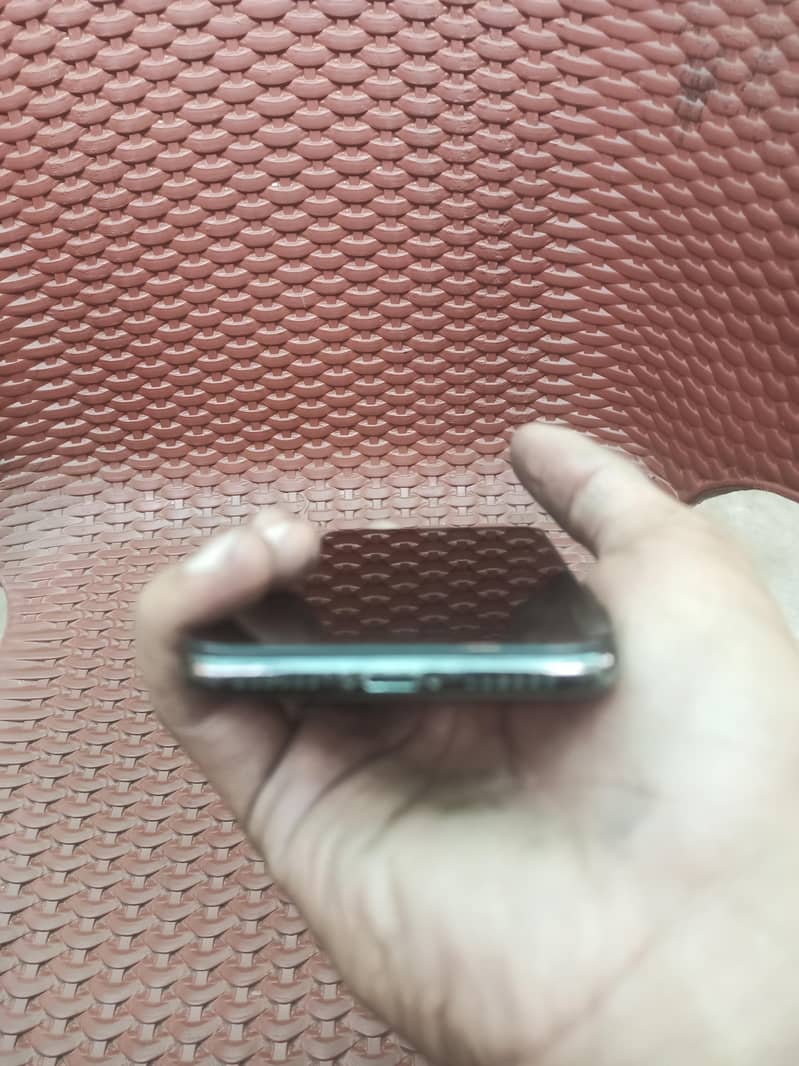 Apple iPhone X 1