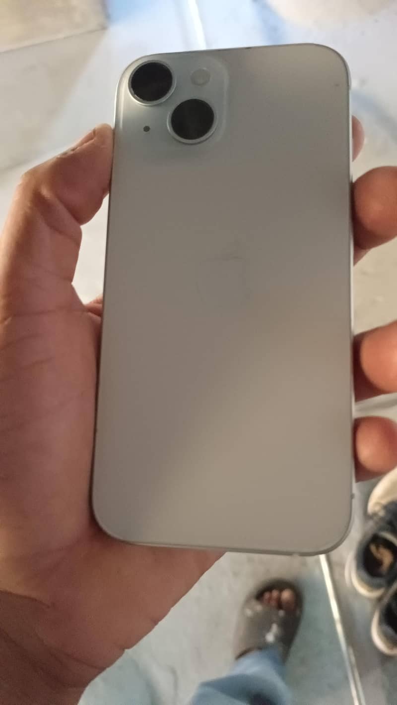Apple iPhone 15 1
