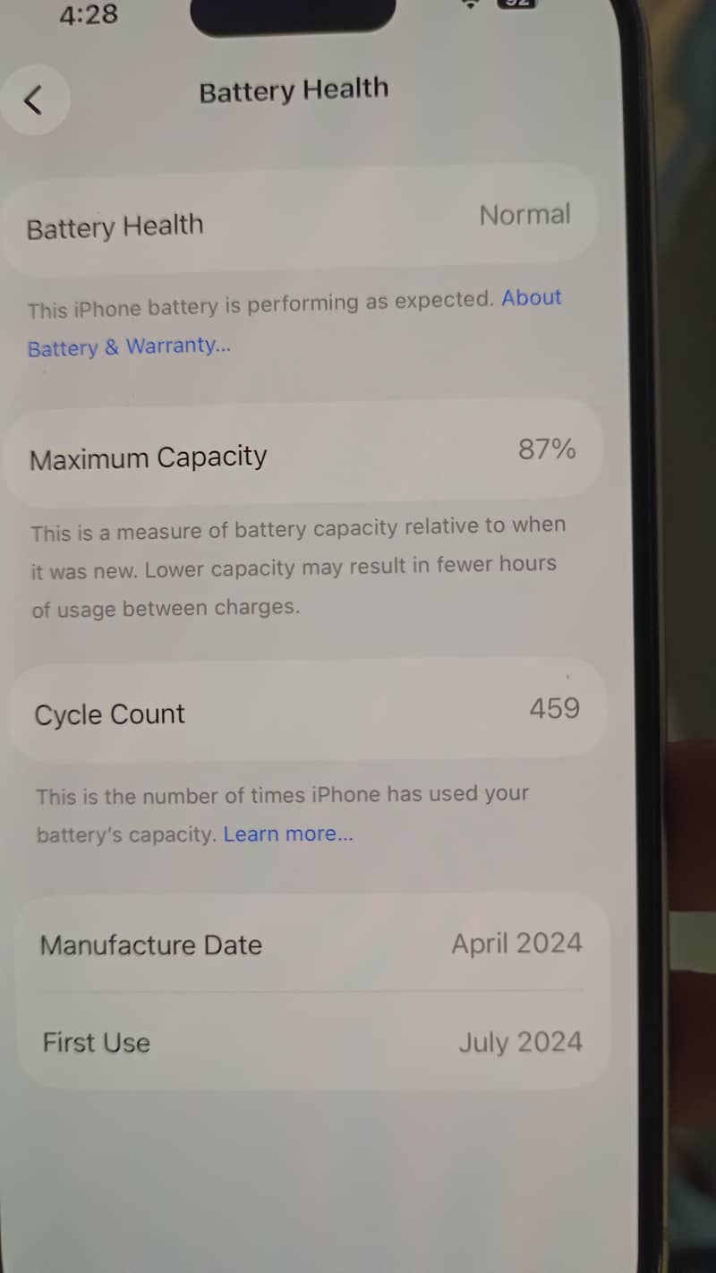 Apple iPhone 15 4