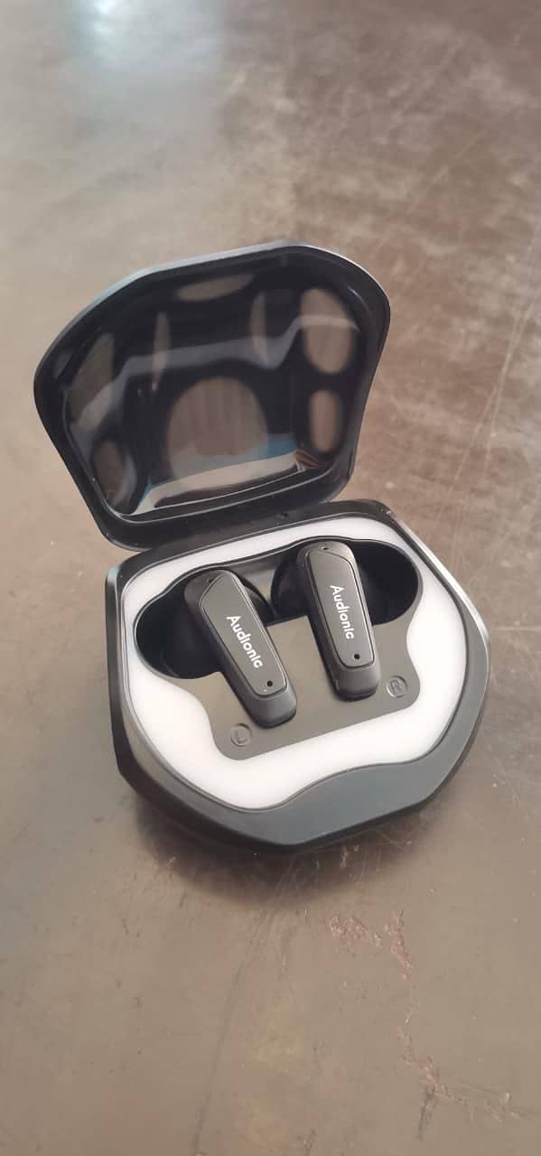 AUDIONIC GAMUNG EARBUDS . 1