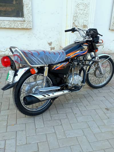 HONDA CG-125 2018 LIKE NEW