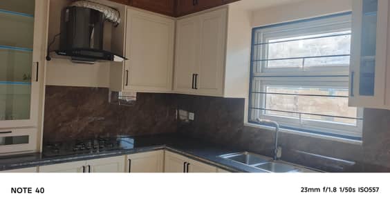 10 Marla brand New Uper portion For Rent Bahria Town Lahore