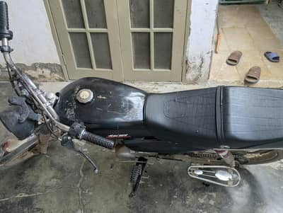 united 70 bike han. . . . +92 343 5719024