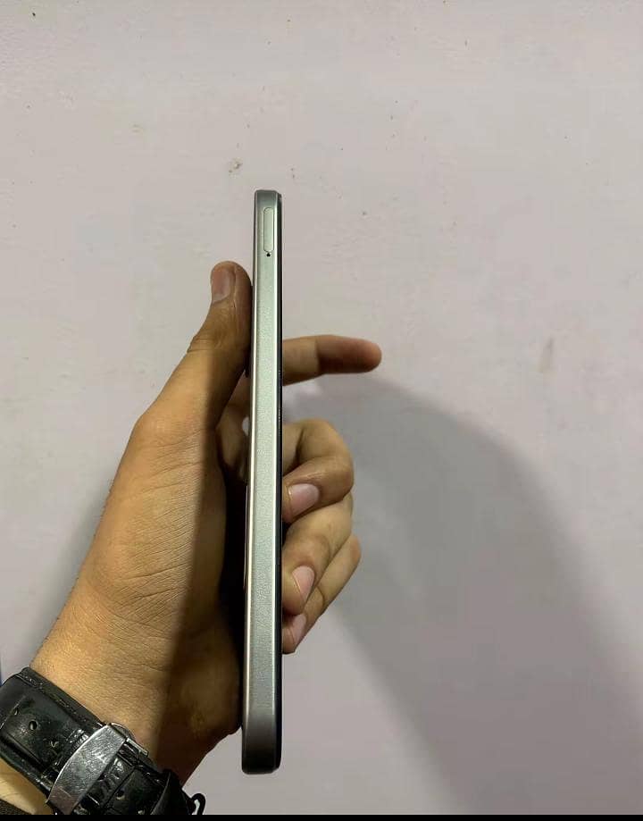 Realme C100i 1