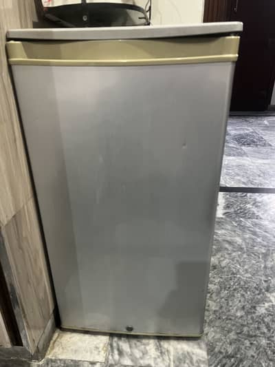 Mini fridge excellent cooling