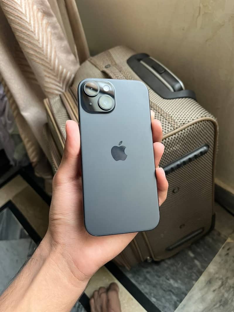 Apple iPhone 15 0