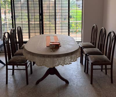 Dinning Table and 6 Chairs