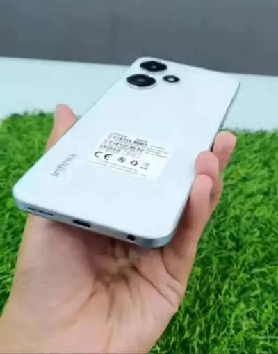 Infinix Hot 30 Play
