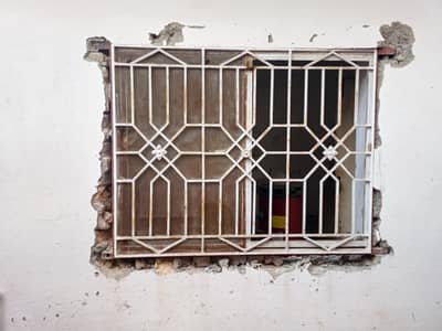 iron window very good condition