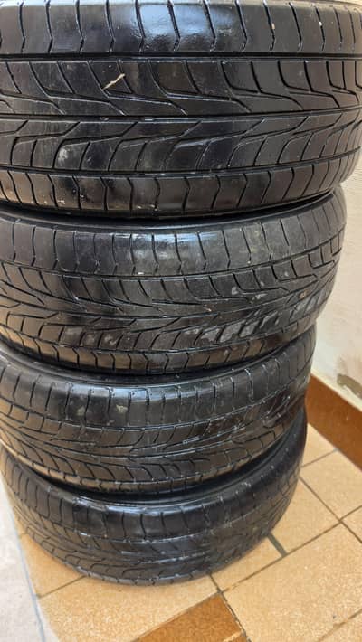 195/55R16 tyres set