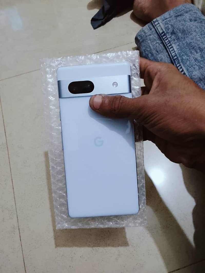 Google Pixel 7a 0