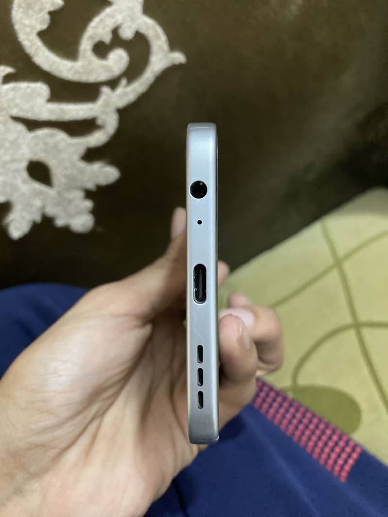 Infinix Note 60i 7