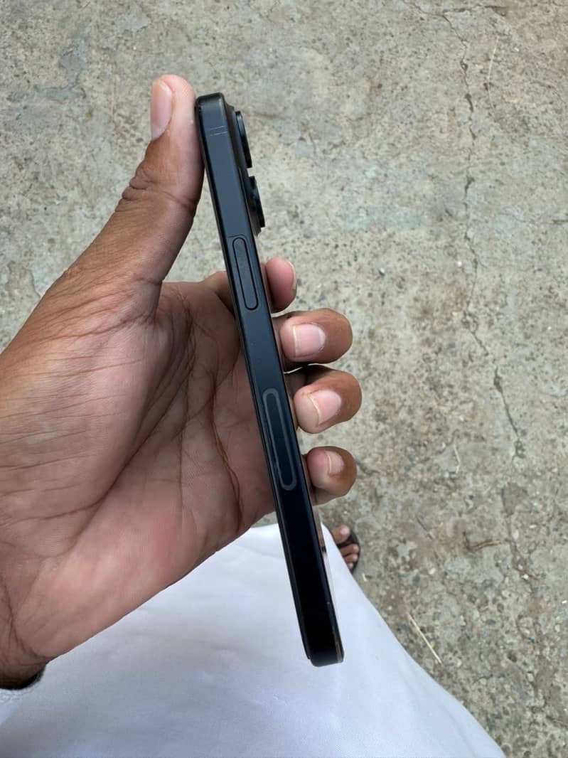 Apple iPhone 15 jv 1
