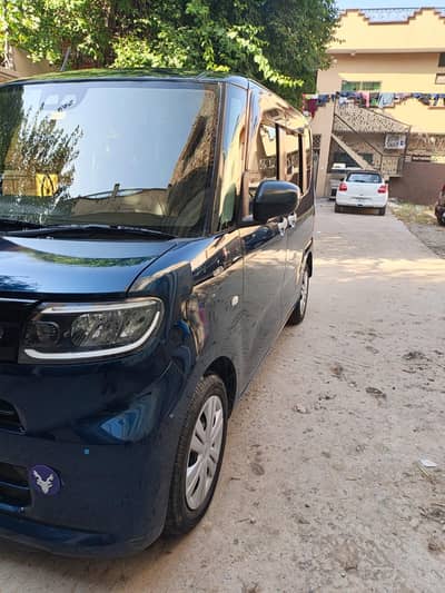 Daihatsu Tanto 2021