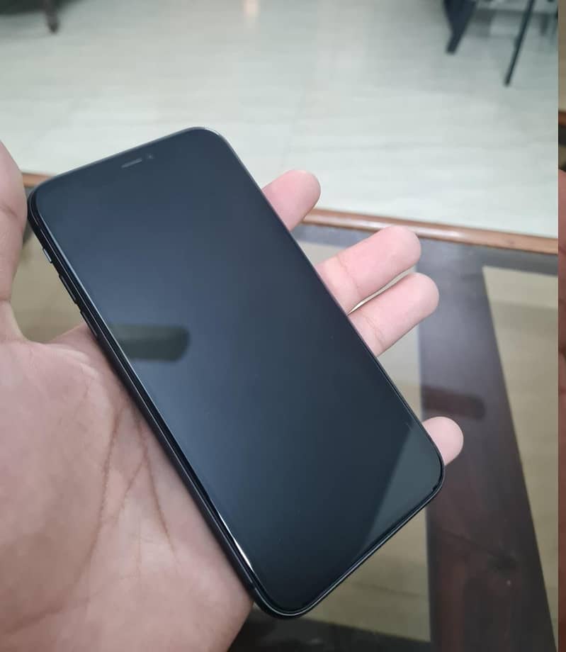 Apple iPhone 11 1