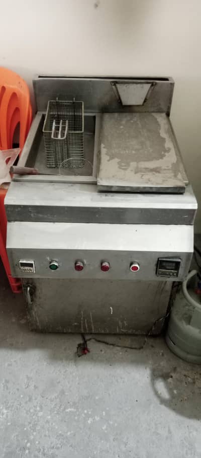 Commercial Deep Fryer | Gas & Electric