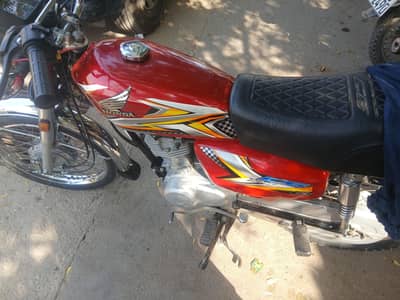honda cg125 on serious buyer contact me