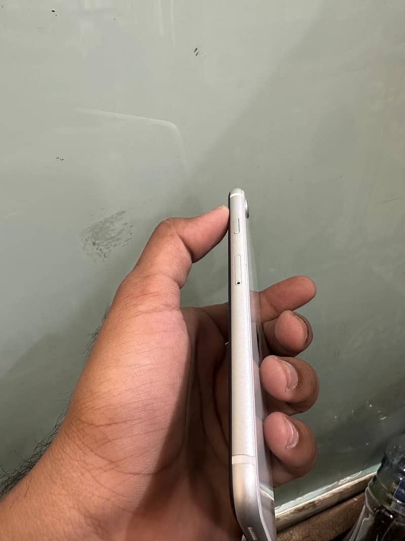 Apple iPhone SE 1