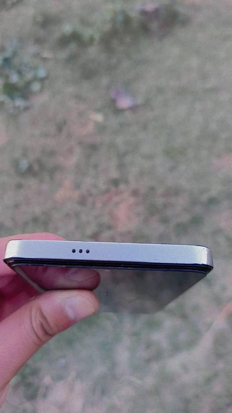 Tecno CAMON 20 0