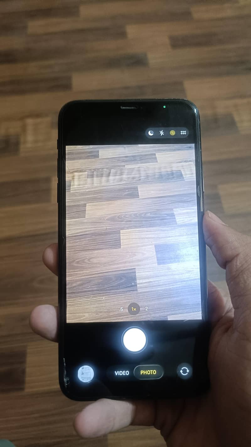 Apple iPhone 11 Pro Max 1