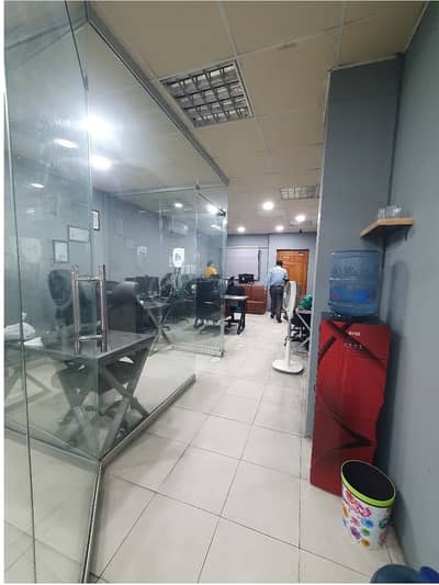 Brand New Office Available For Rent Area 700 Square Feet Area Corporate Office In Main Boulevard Road Gulberg 3 Lahore