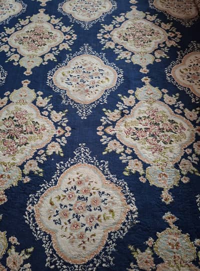 Heavy Quality Luxury Carpet 10x14 ft – Thick Foam Padding