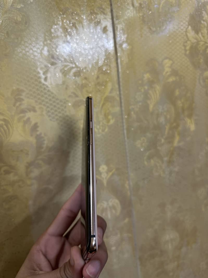 One Plus 7 Pro 5