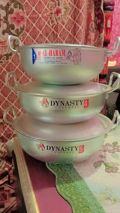 dhaki set or karahi set