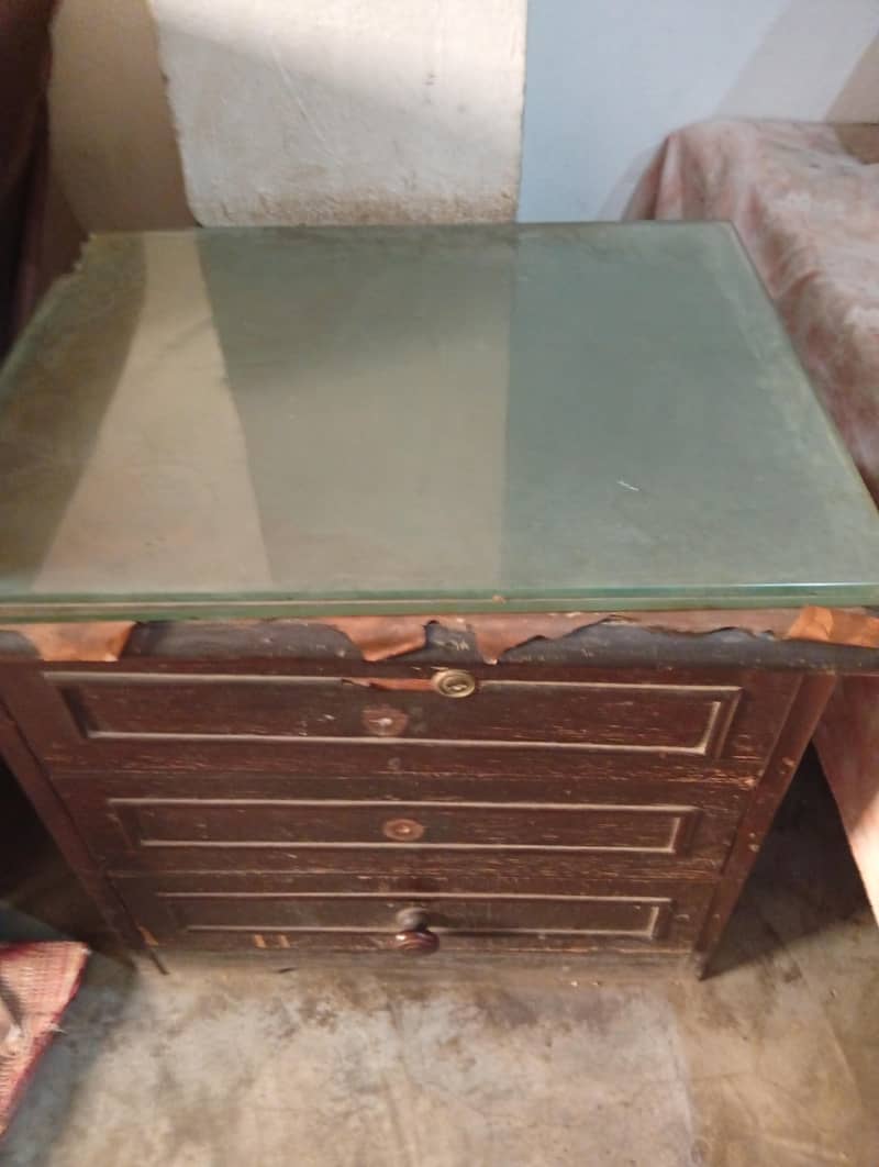 Bed side Table 2pcs 0