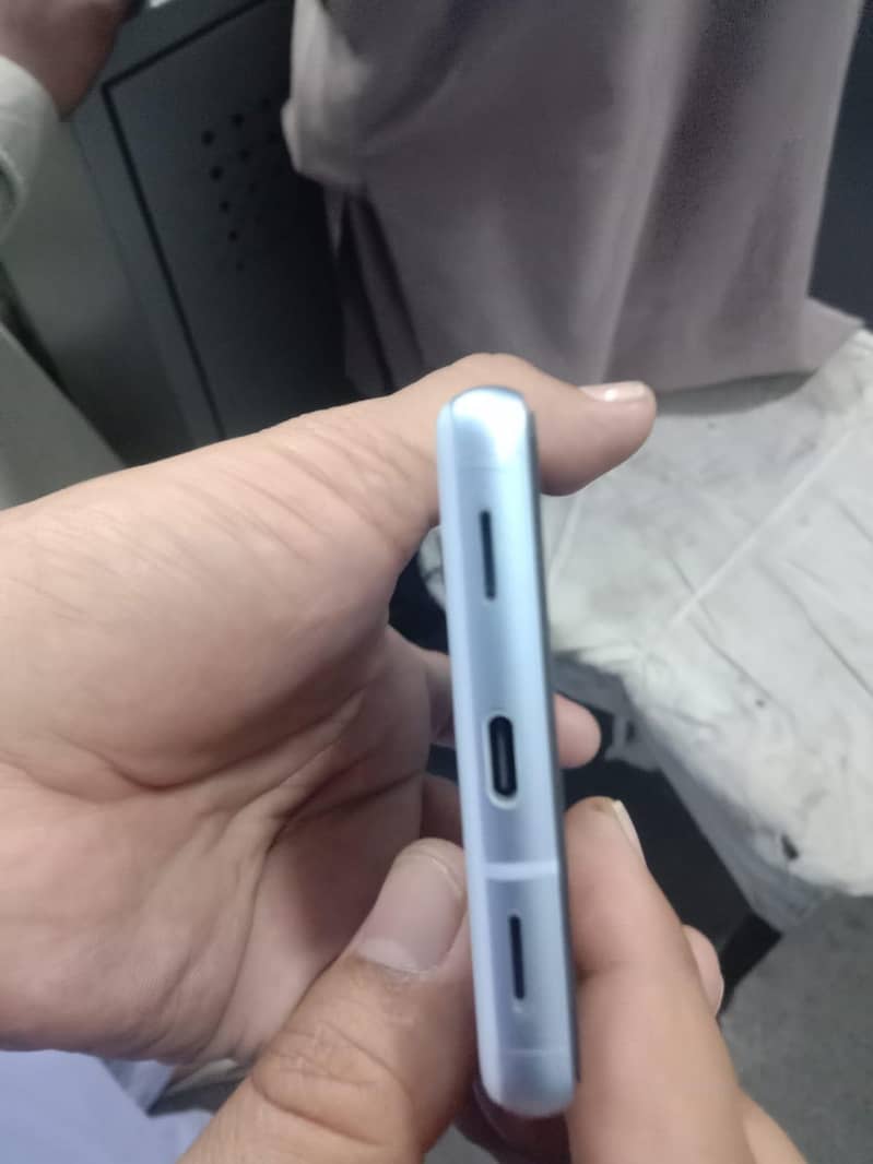 Google Pixel 7a 4