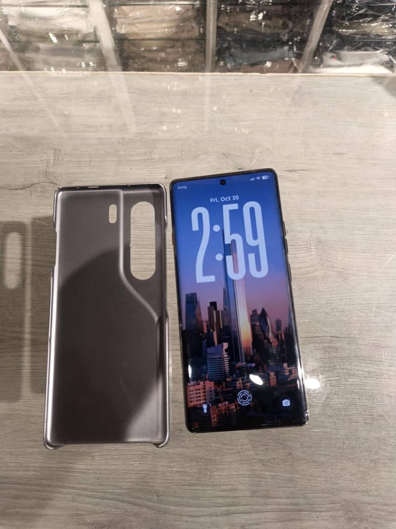 tecno camon 40 pro 0