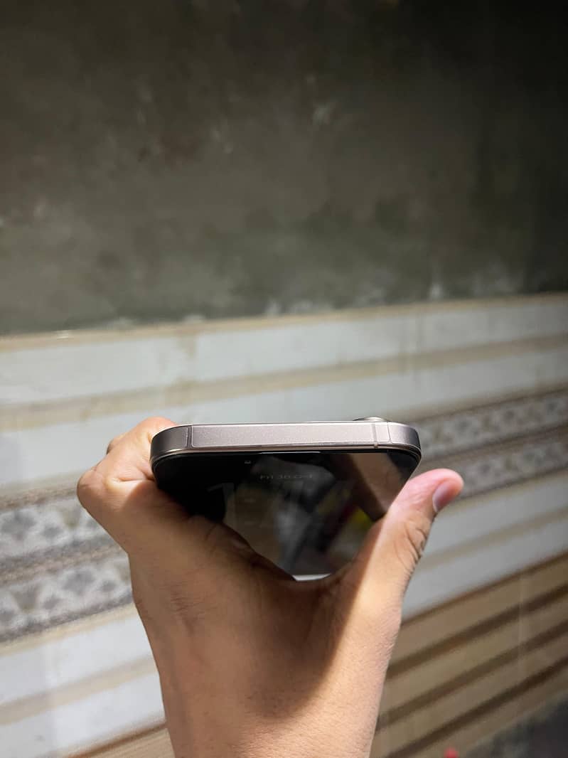 I phone 1