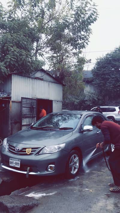 Toyota Corolla GLI 2011