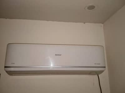 Haier 1.5 Ton DC inverter for sale No open no repair