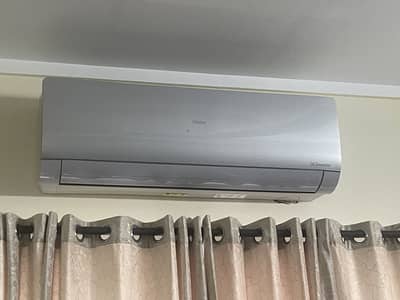 Haier Split inverter AC