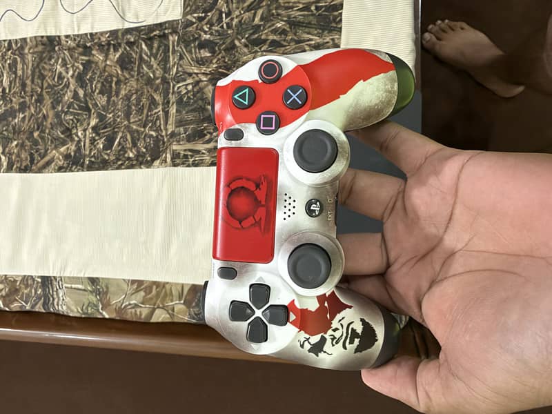 Ps4 slim new 6