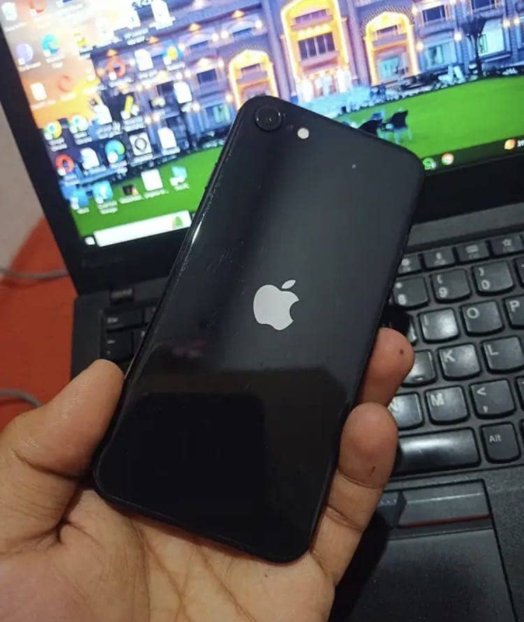 Apple iPhone SE exchange 0