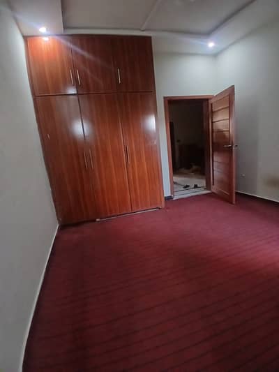 Room available for rent in h-13 Islamabad