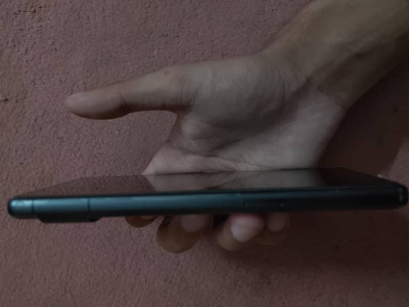 Google Pixel 7 4
