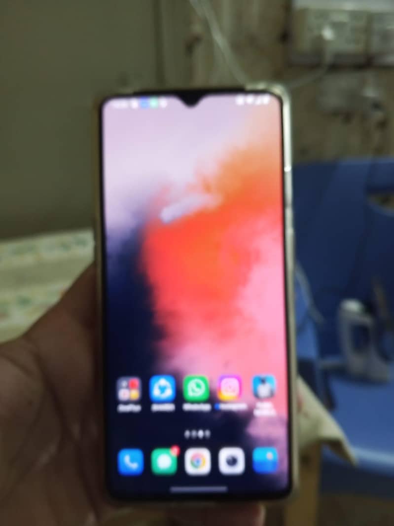 One Plus 7T 1