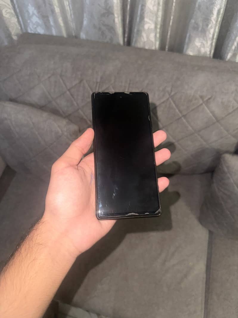 Google Pixel 6 0