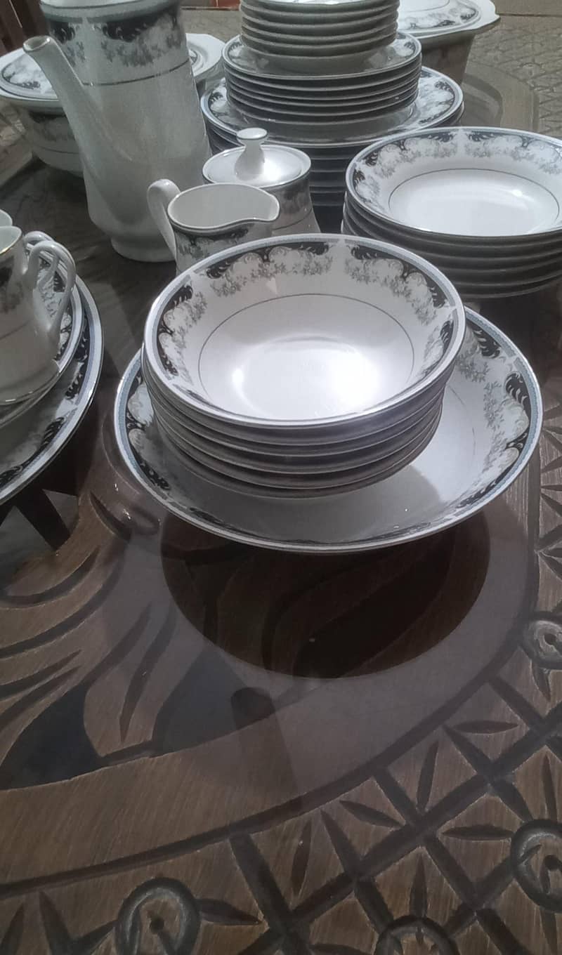 Cheeni Dinner Set 0